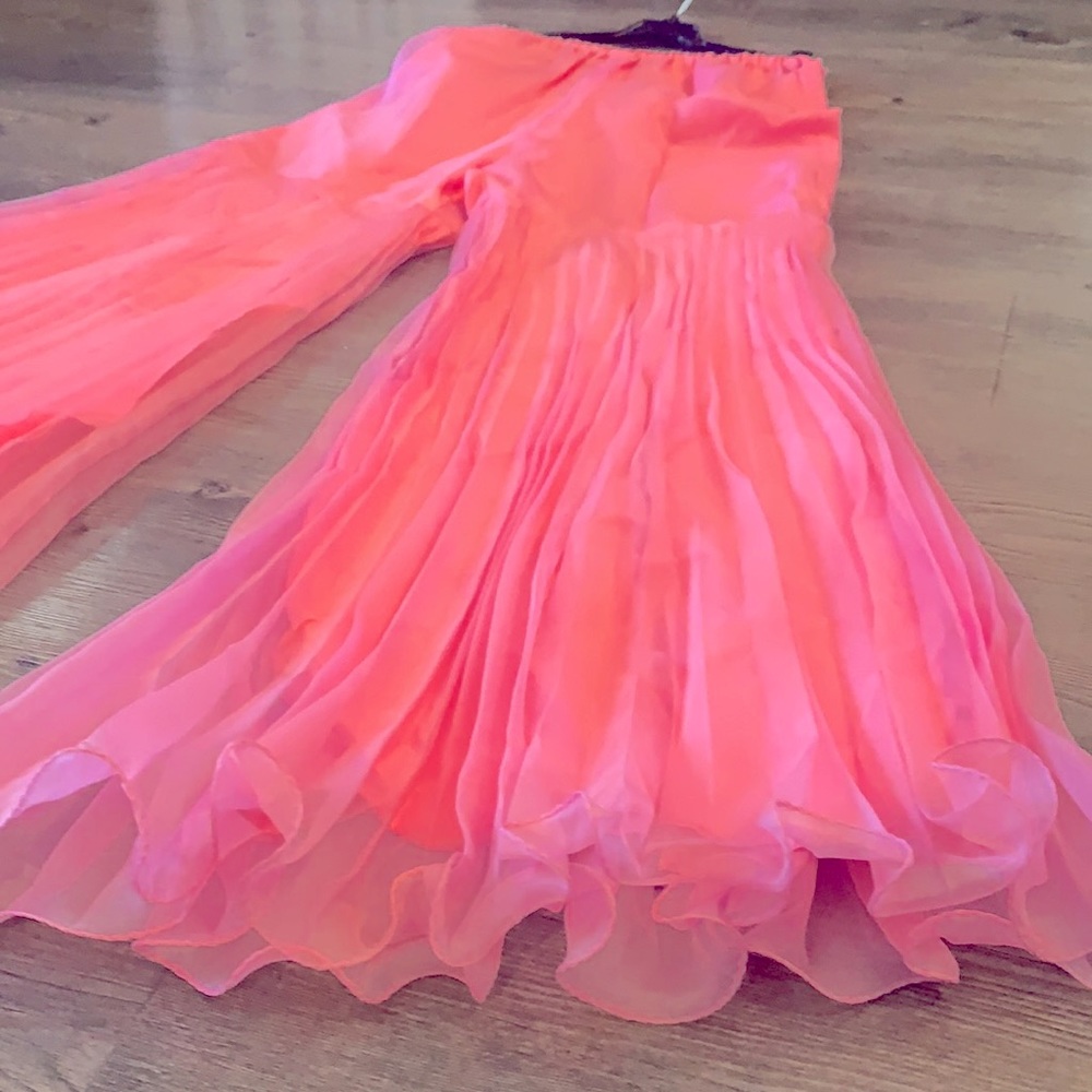 Vintage - bubblegum pink bell bottoms 💕